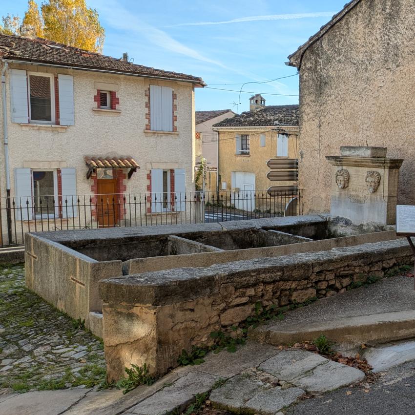 a-la-visite-de-caromb 7