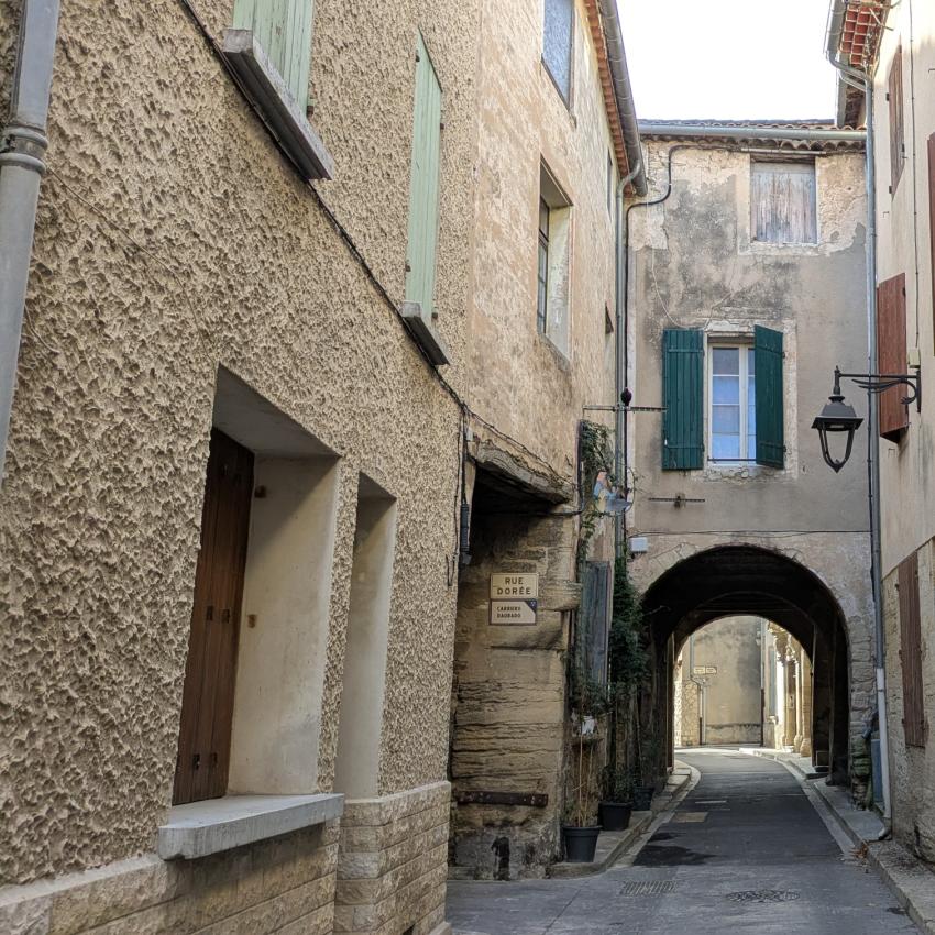 a-la-visite-de-caromb 1